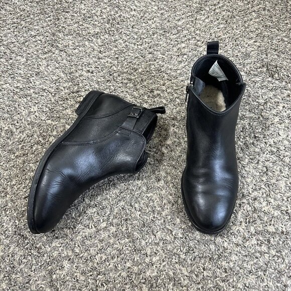 Ugg Australia 1008677 Demi Black Leather Side Zip Ankle Boot Womens Size US 7 - Picture 11 of 12